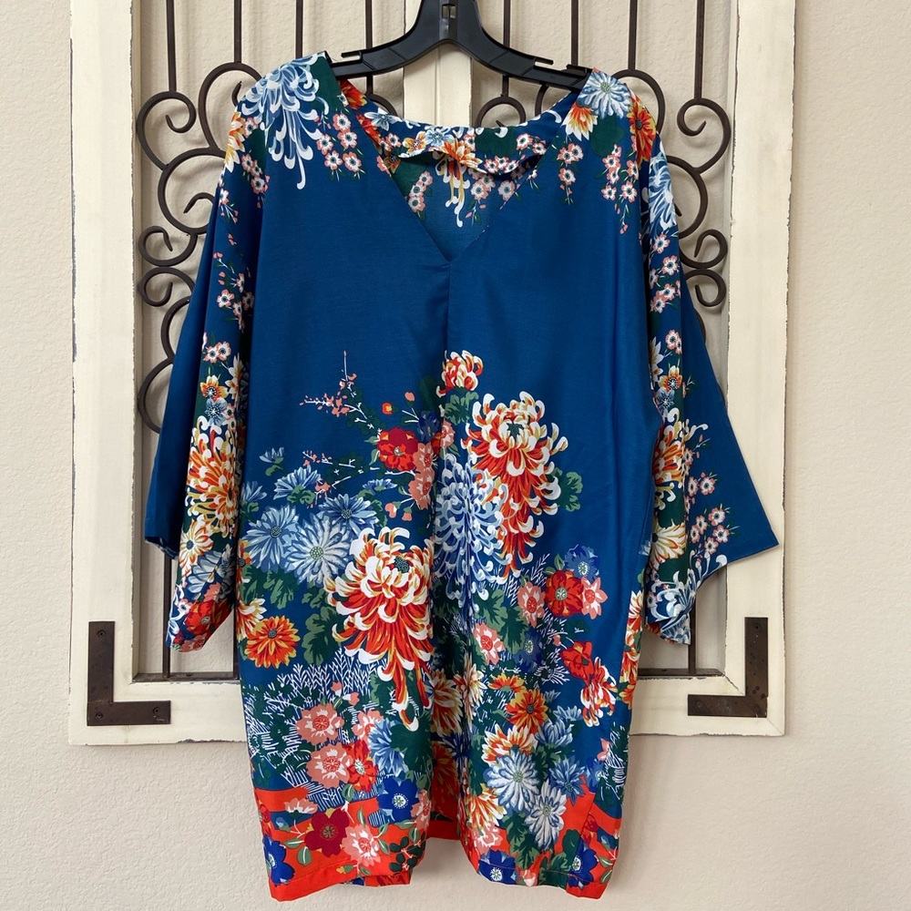 Oversize kimono floral tunic top Small to medium
